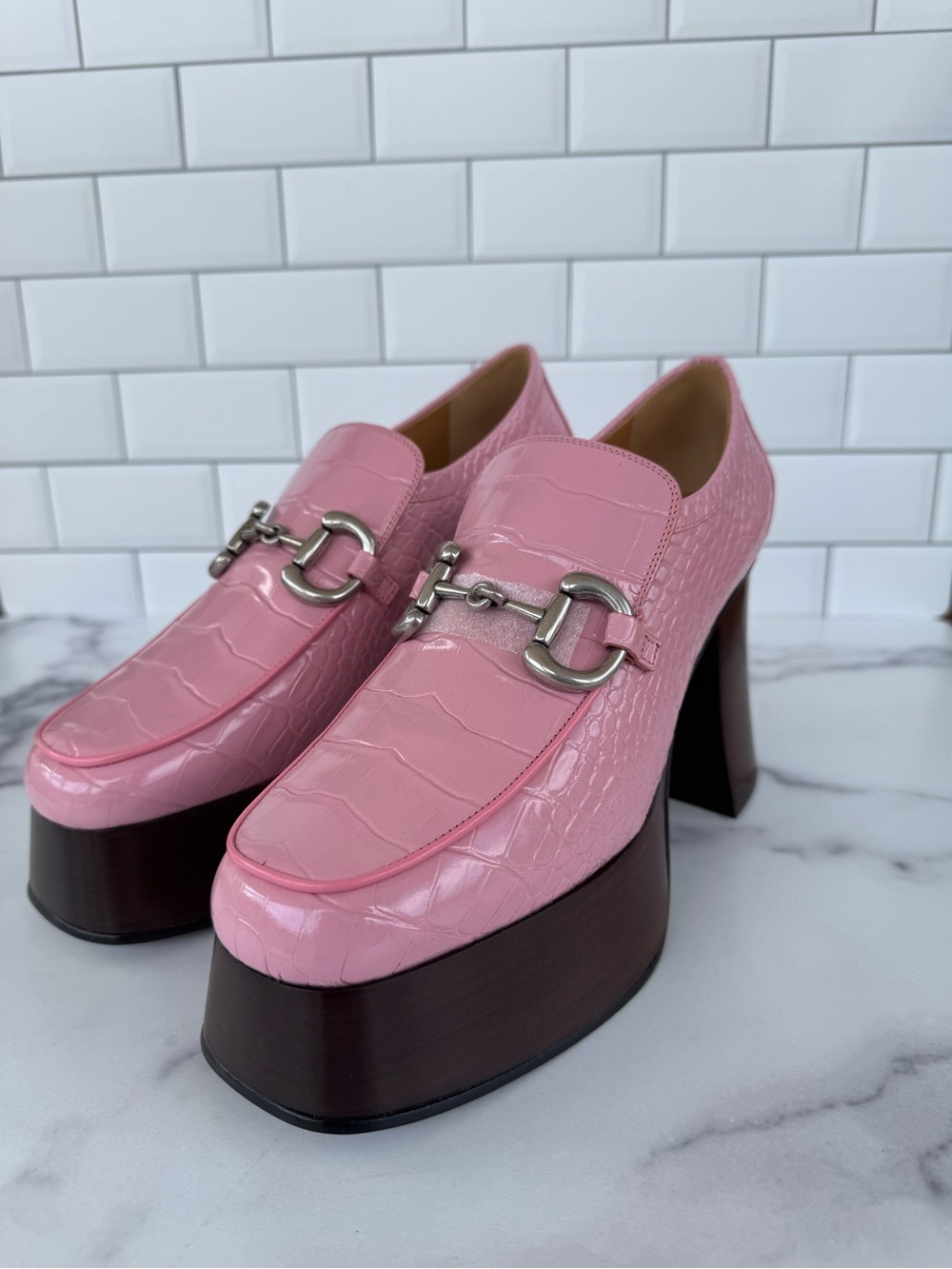 Gucci Pink Croc-Embossed Platform Loafers with Silver Horsebit